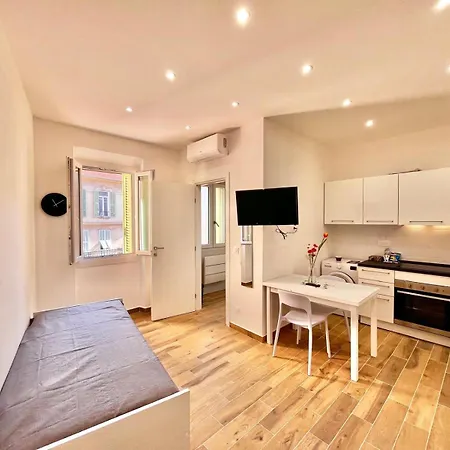 Apartment E Bilocali Centro Intera Menton